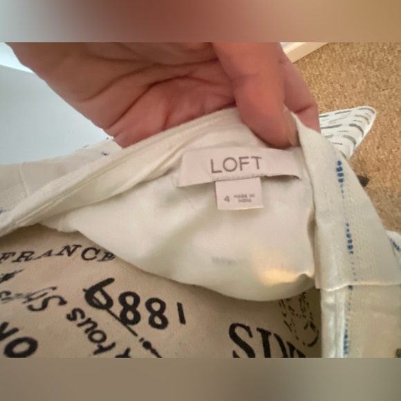 LOFT cream & multi-colored pattern skirt, sz 4 - Picture 5 of 5